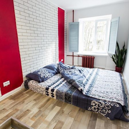 Loft Apartment Near Botanical Garden Jarkov Exterior foto