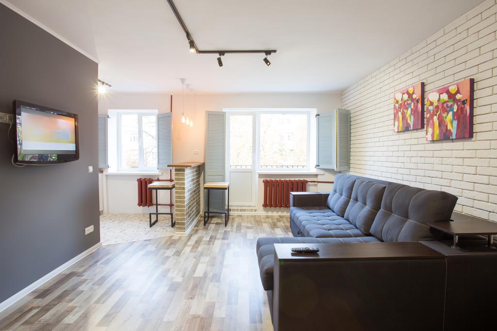 Loft Apartment Near Botanical Garden Jarkov Exterior foto